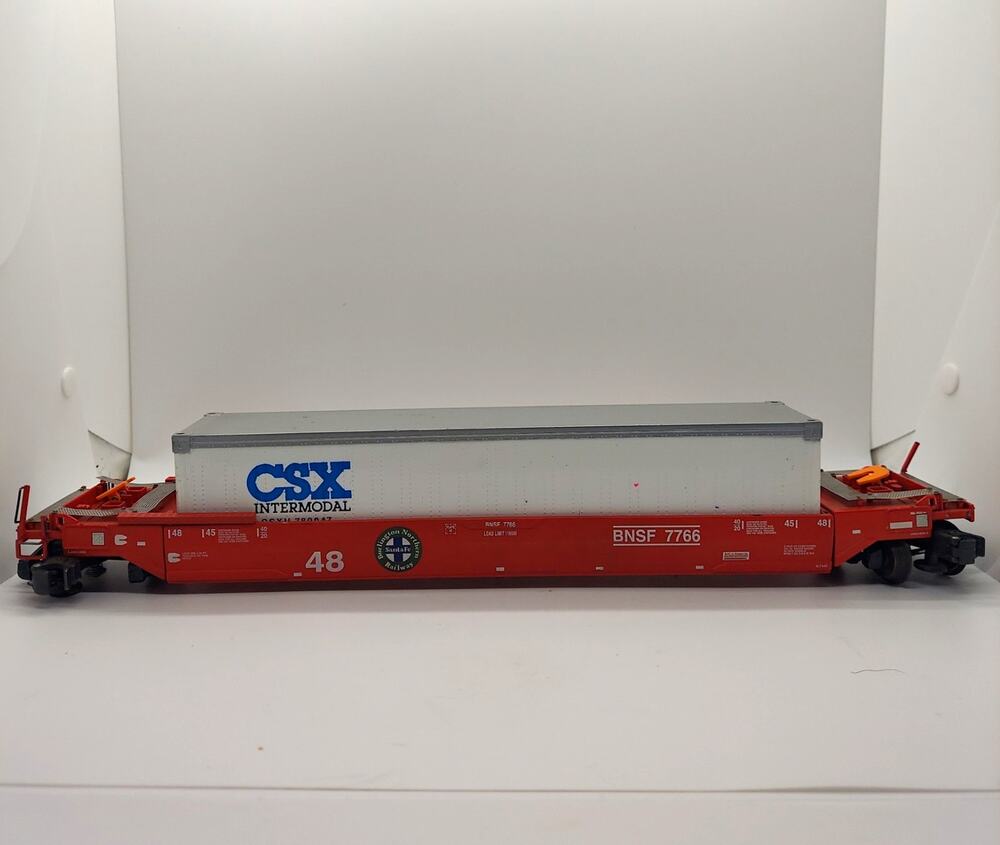 M.D.K., Inc. O Gauge CSX Intermodal 48' Container Car Red/GrayK7751 BSNF 7766